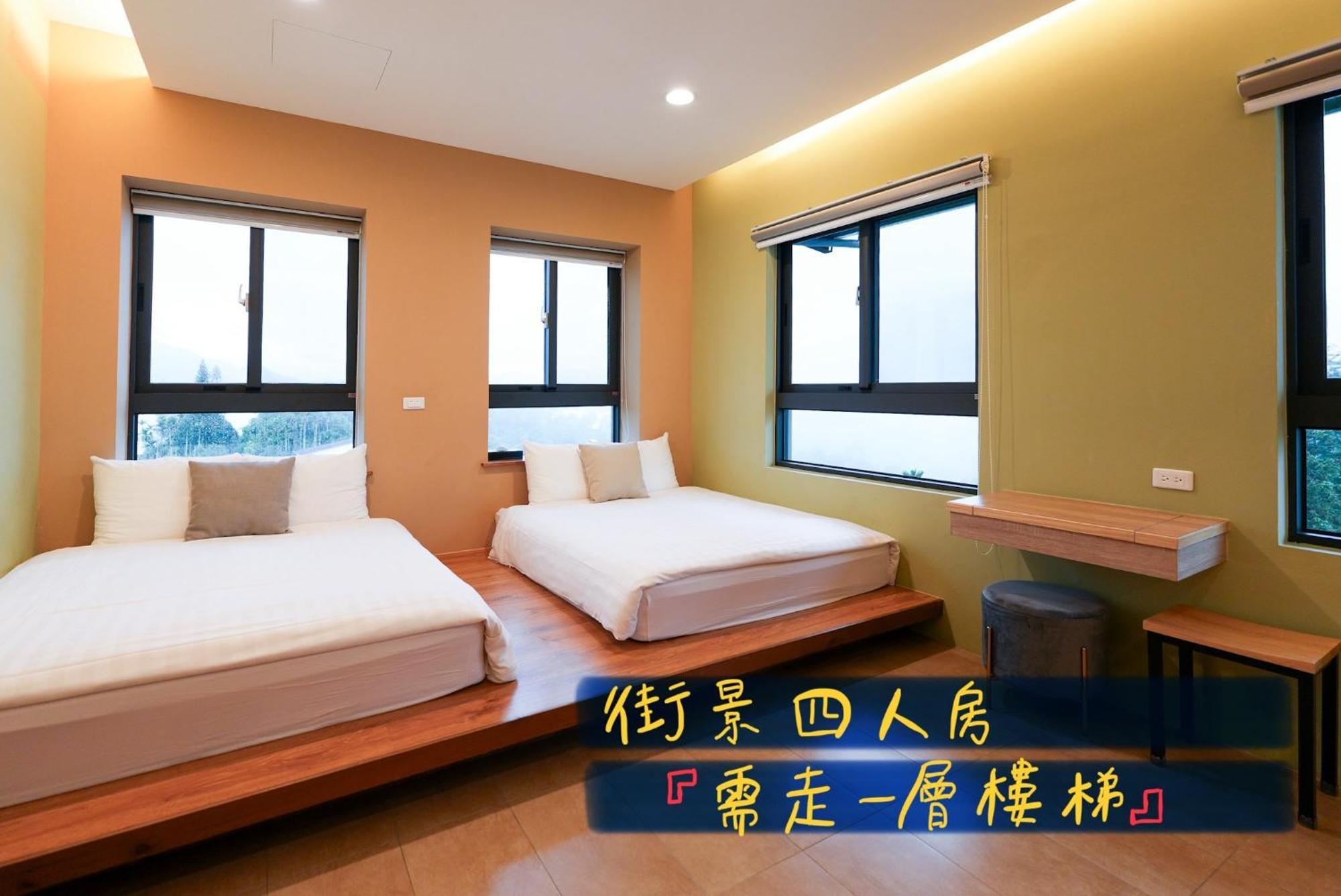 Zhaohong Homestay Юйчі Екстер'єр фото